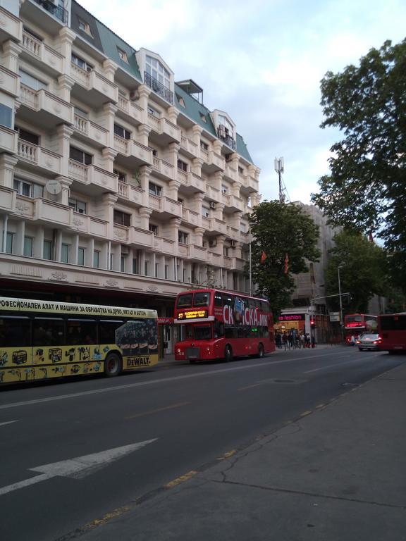 The Most Central Skopje Apartment ภายนอก รูปภาพ