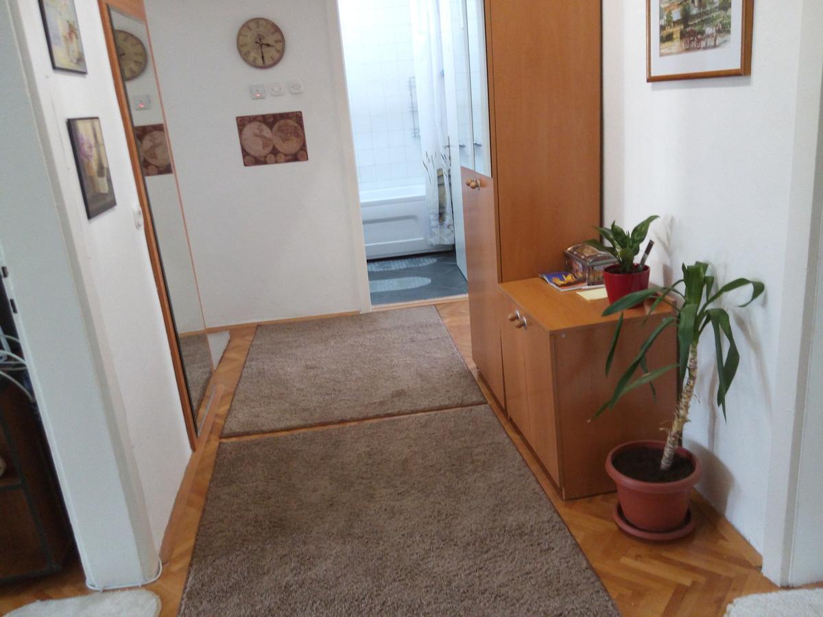 The Most Central Skopje Apartment ภายนอก รูปภาพ