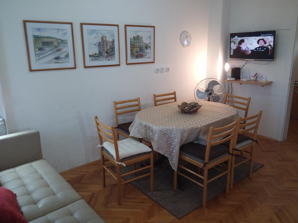 The Most Central Skopje Apartment ภายนอก รูปภาพ